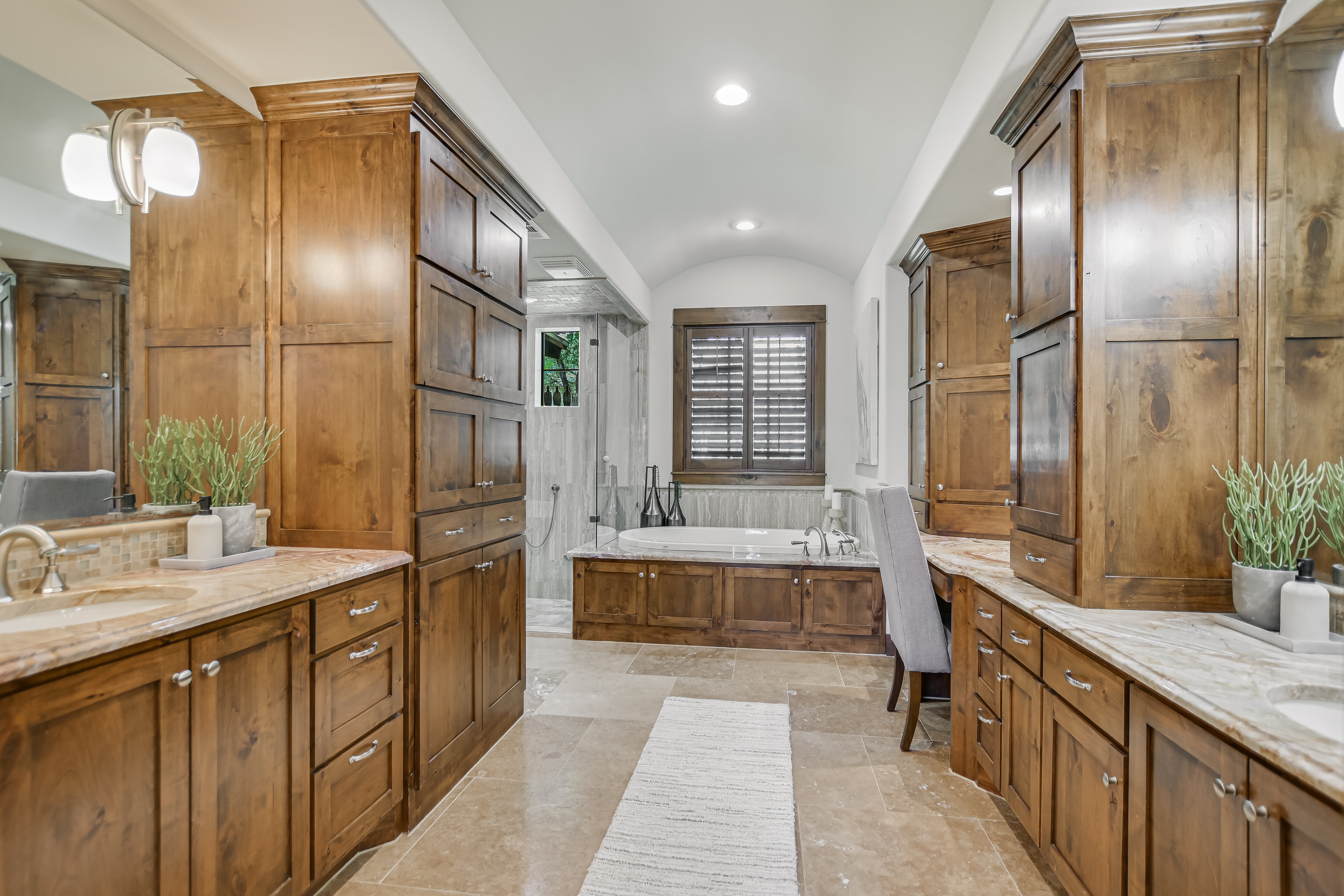  a rare lake austin estate where  luxury meets quiet nature - 物件實景