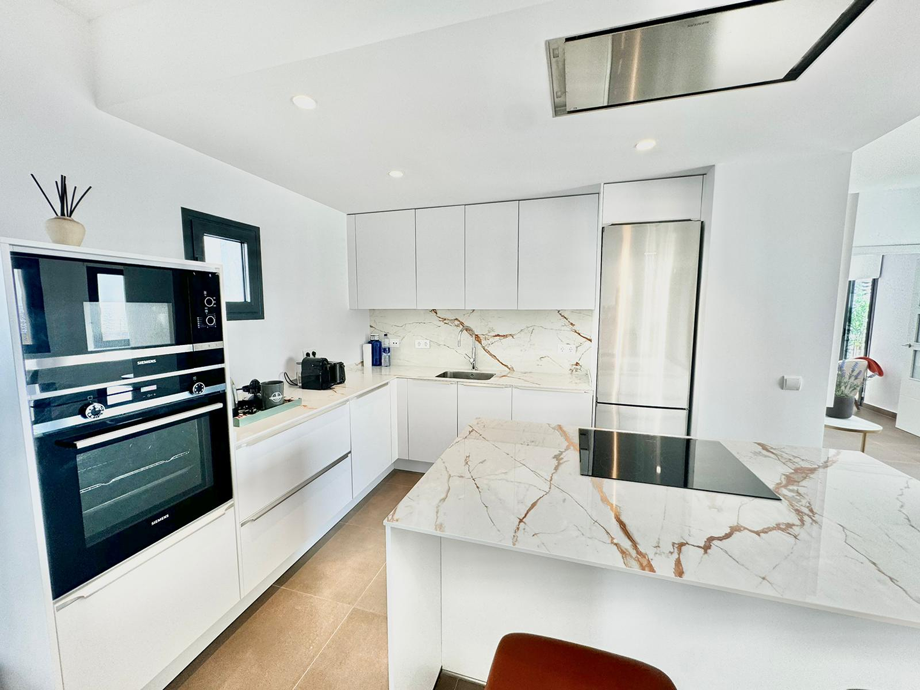  Renovated Puerto Banús penthouse with expansive terrace - 物件實景