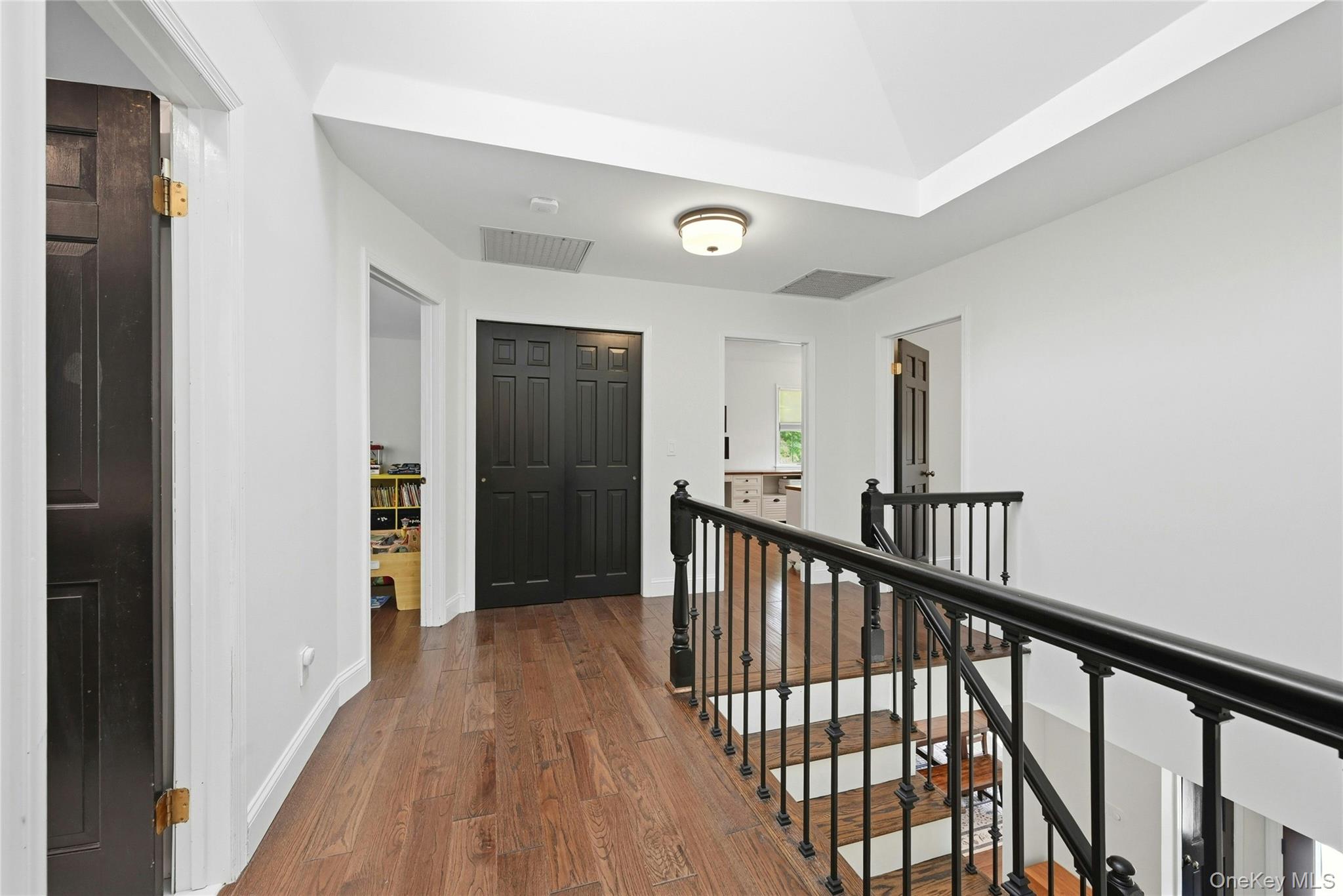  19 Quaker Hill Road, Stony Brook, NY, 11790 - 物件實景