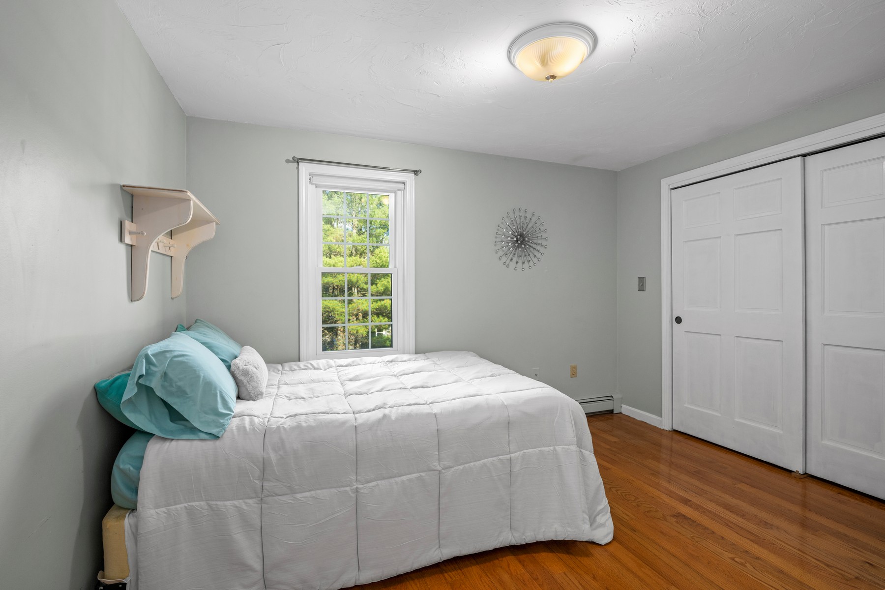  387 West Main Street, Millbury, MA 01527 - 物件實景