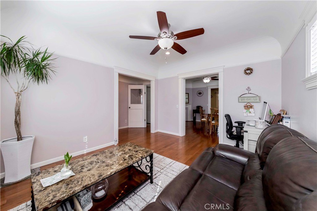 1520 S New Hampshire Avenue, Los Angeles, California, 90006, United States, 2 Bedrooms Bedrooms, ,1 BathroomBathrooms,Residential,For Sale,1520 S New Hampshire Avenue,1599966