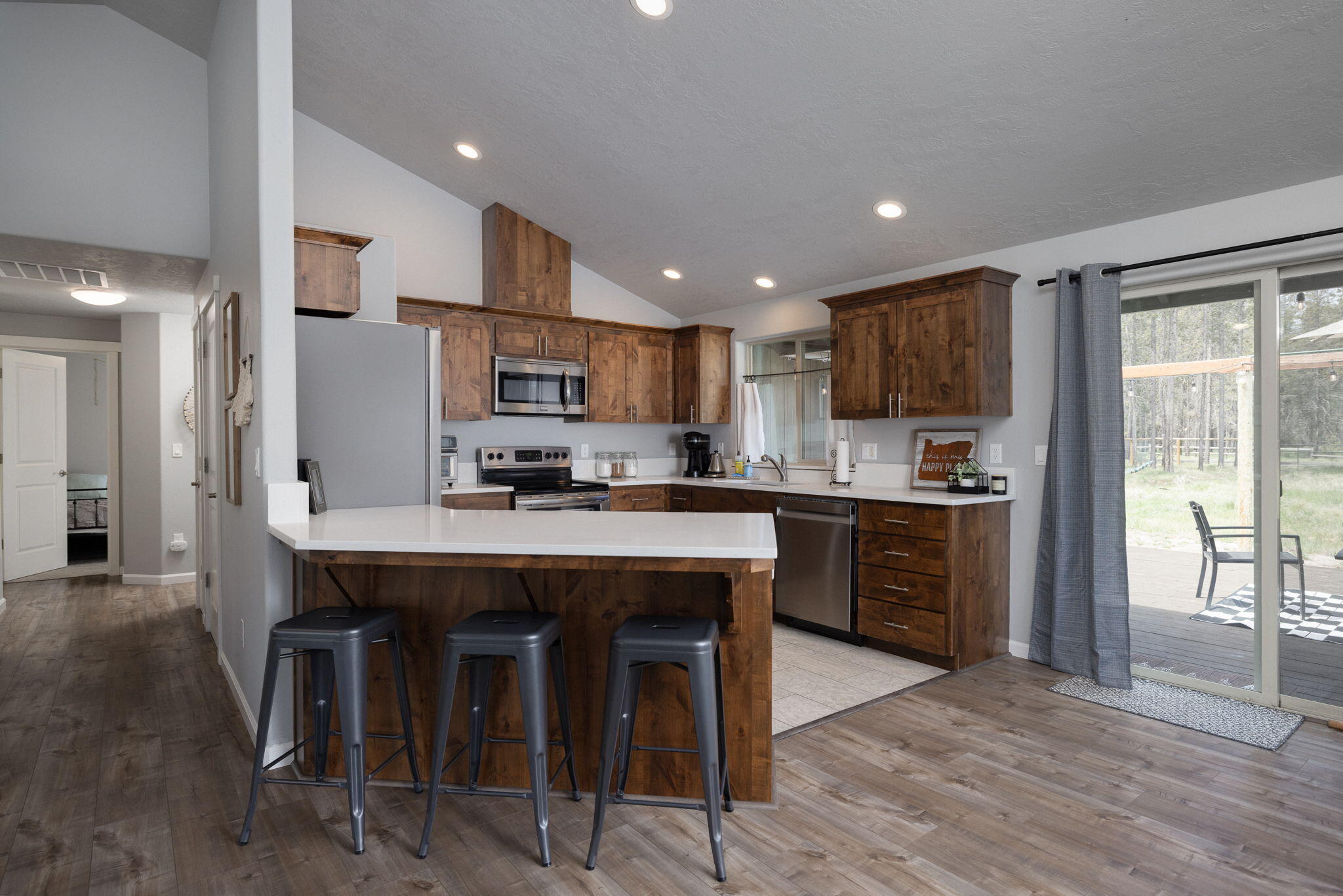 Bend, Oregon, 97707, United States, 3 Bedrooms Bedrooms, ,2 BathroomsBathrooms,Residential,For Sale,1847300