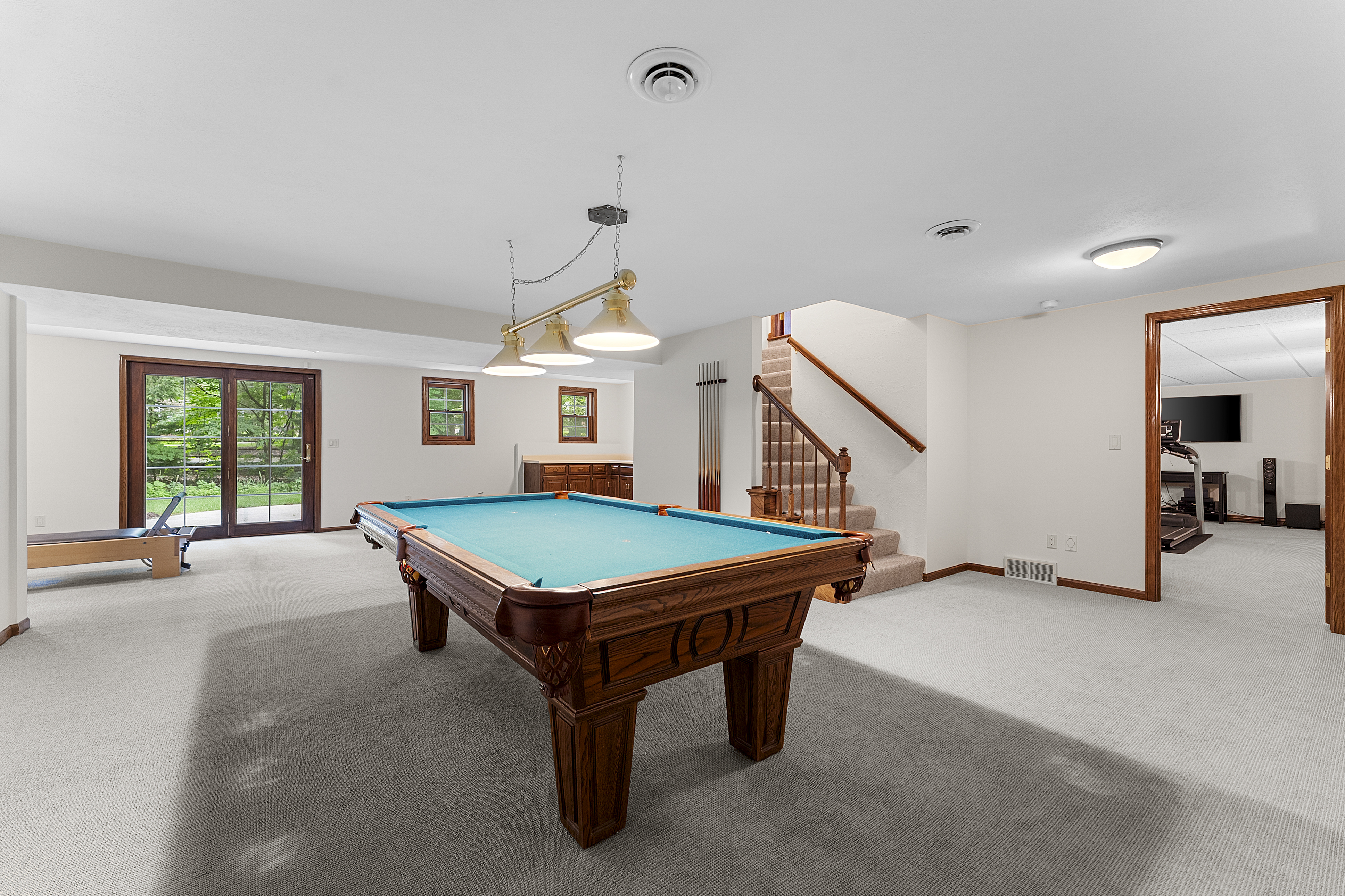  Elegant Colonial Offering Space, Privacy & Modern Comfort - 物件實景