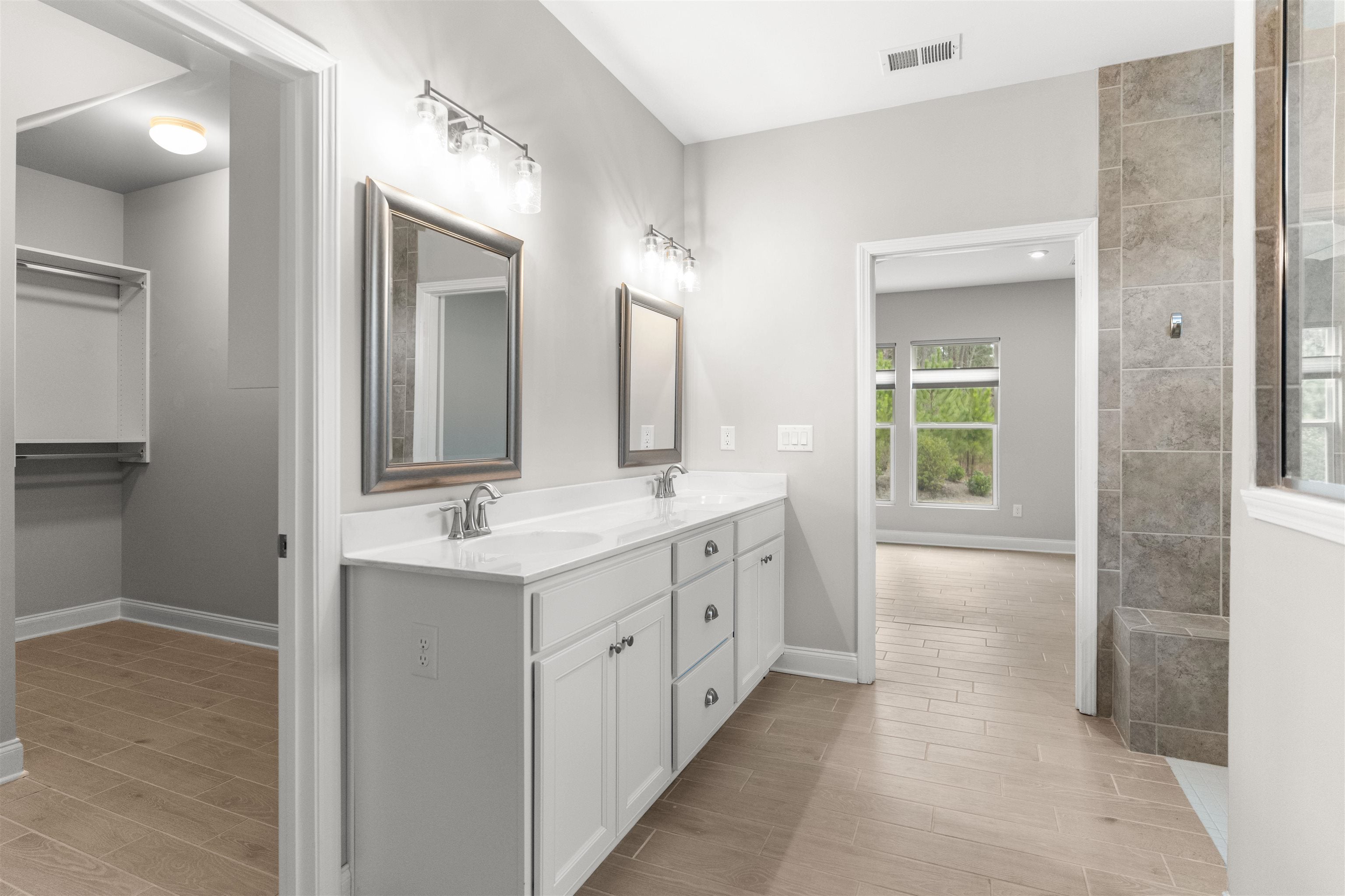 Greensboro, Georgia, 30642, United States, 3 Bedrooms Bedrooms, ,4 BathroomsBathrooms,Residential,For Sale,1705219
