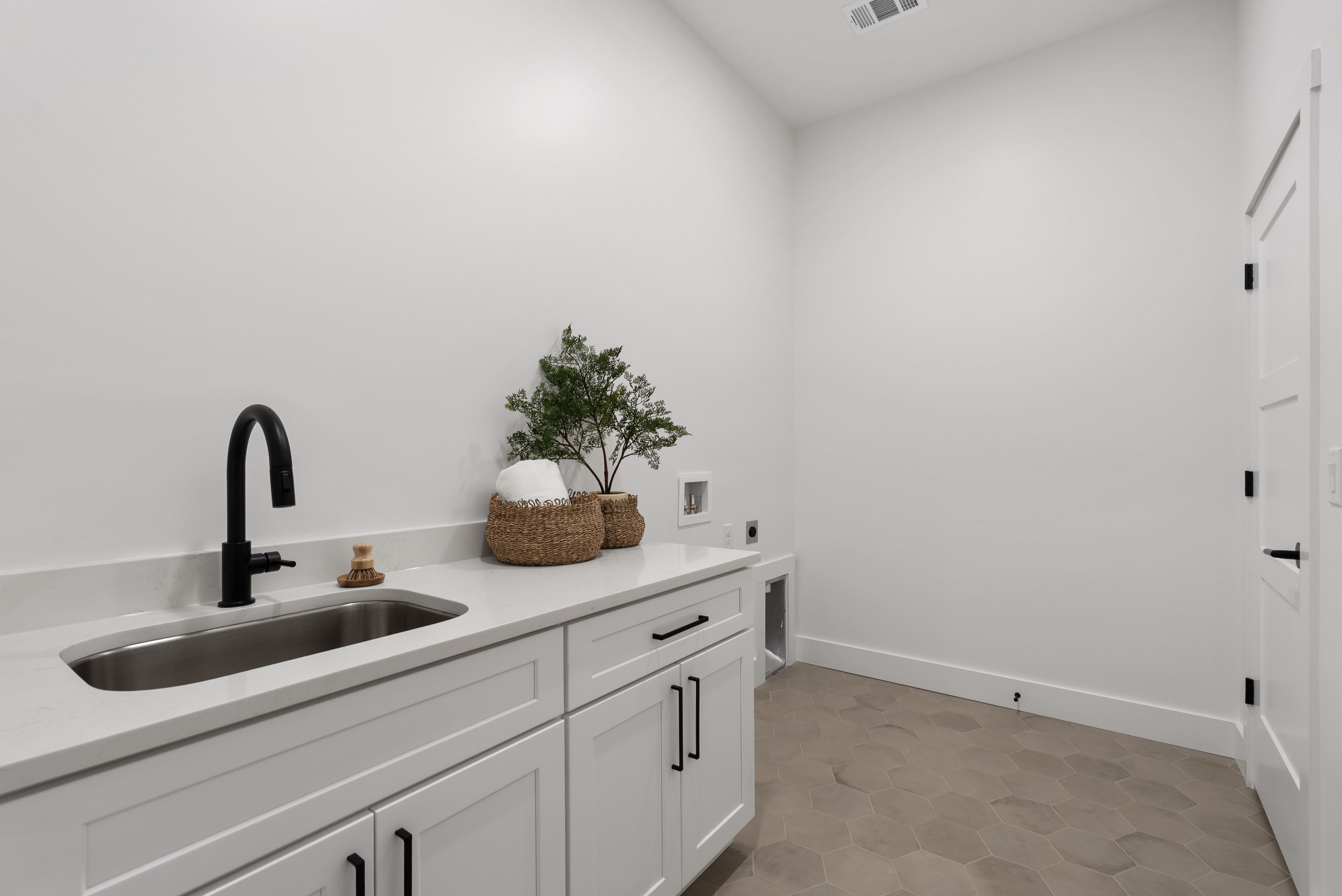  18 Aetna Springs Ct., Taylors, SC 29687 - 物件實景