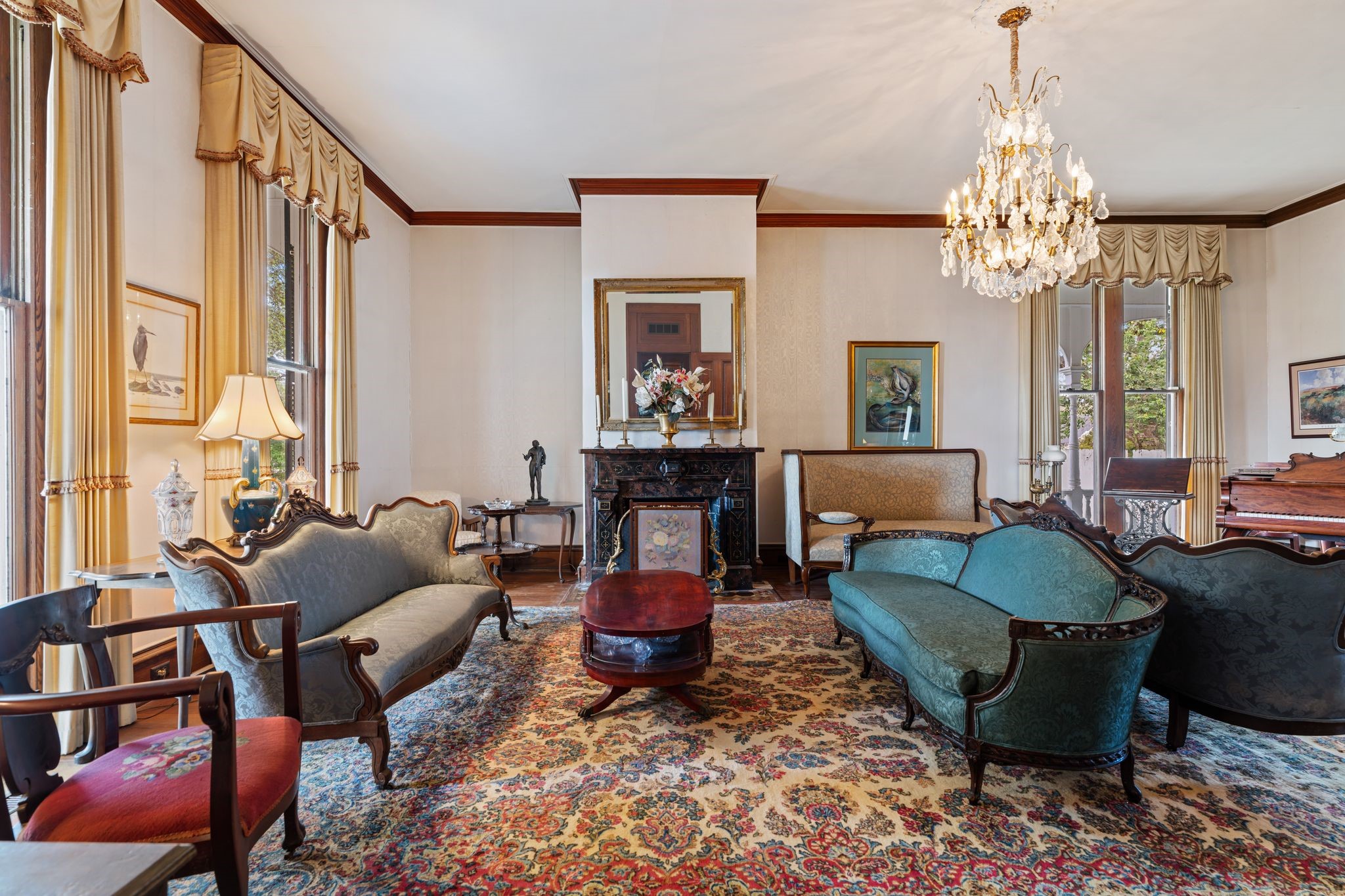  351 E Colorado Street, La Grange, TX, 78945 - 物件實景