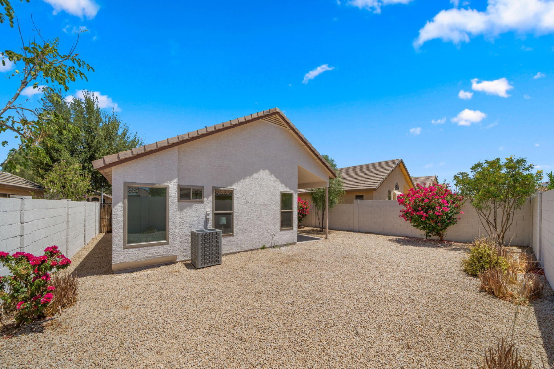  8241 E Portobello Avenue  Mesa, AZ - 物件實景