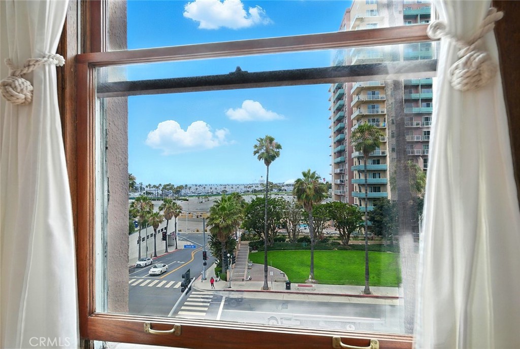 Long Beach, California, 90802, United States, 1 Bedroom Bedrooms, ,1 BathroomBathrooms,Residential,For Sale,1903357