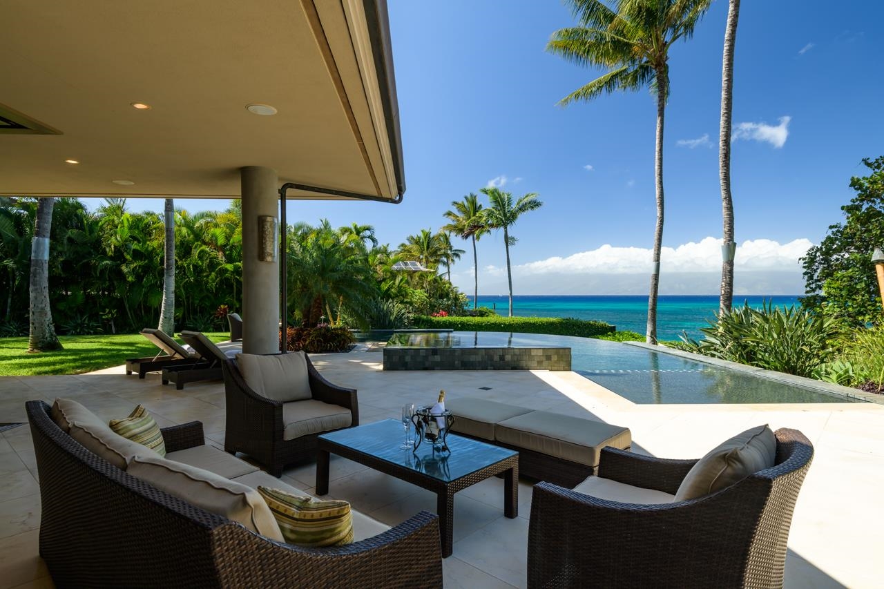 4851 LOWER HONOAPIILANI Rd, Lahaina, Hawaii, 96761, United States, 4 Bedrooms Bedrooms, ,4 BathroomsBathrooms,Residential,For Sale,4851 LOWER HONOAPIILANI Rd,1673575