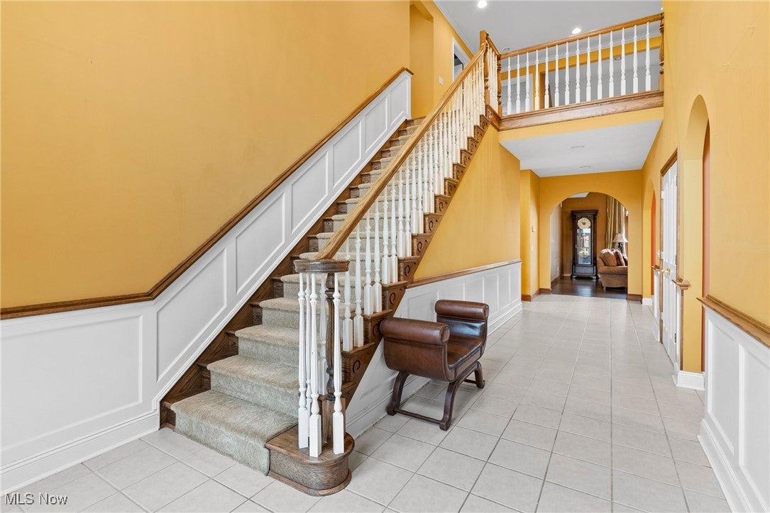 Chardon, Ohio, 44024, United States, 4 Bedrooms Bedrooms, ,5 BathroomsBathrooms,Residential,For Sale,1985731