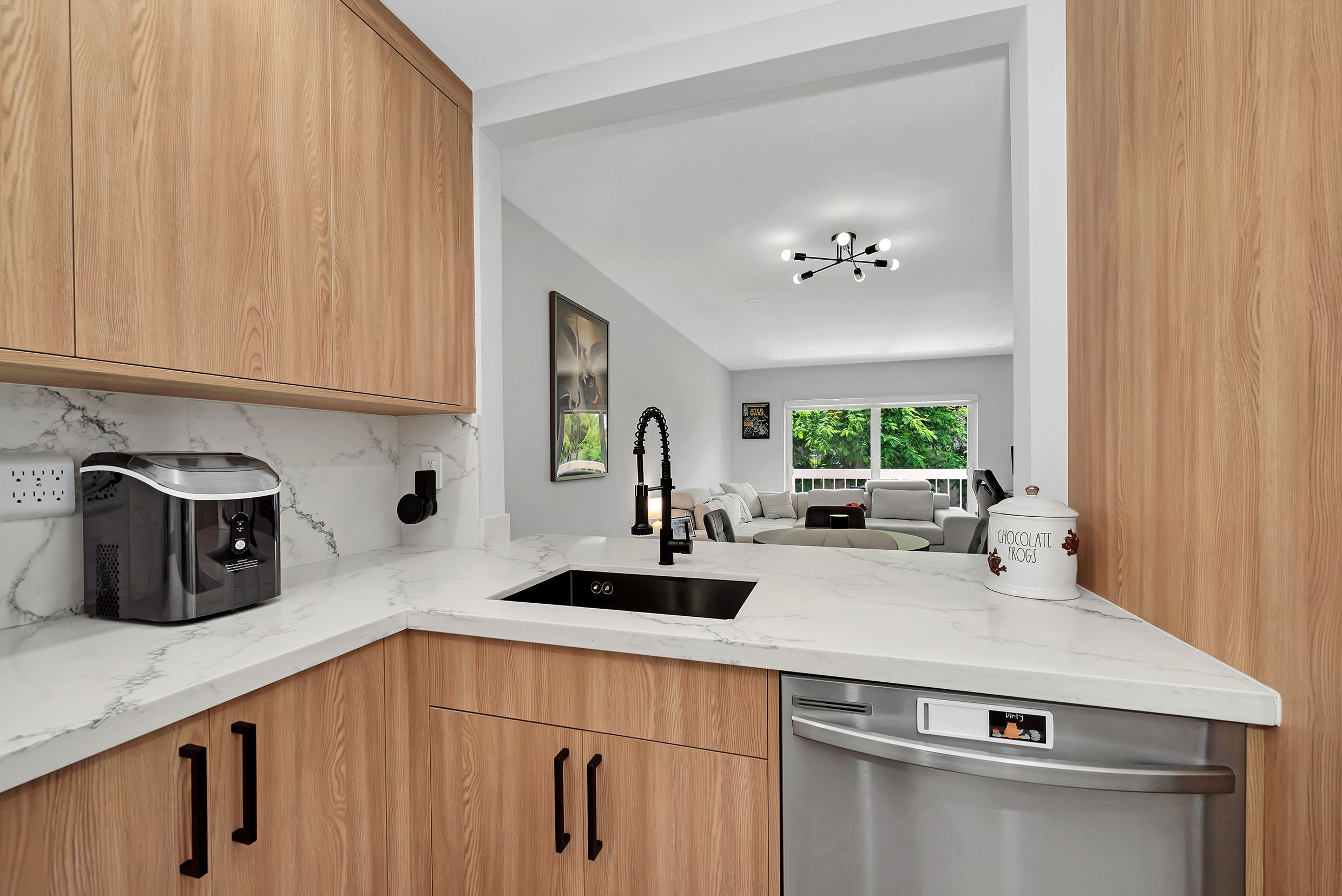  7845 Camino Real, Miami, FL, 33143 - 物件實景