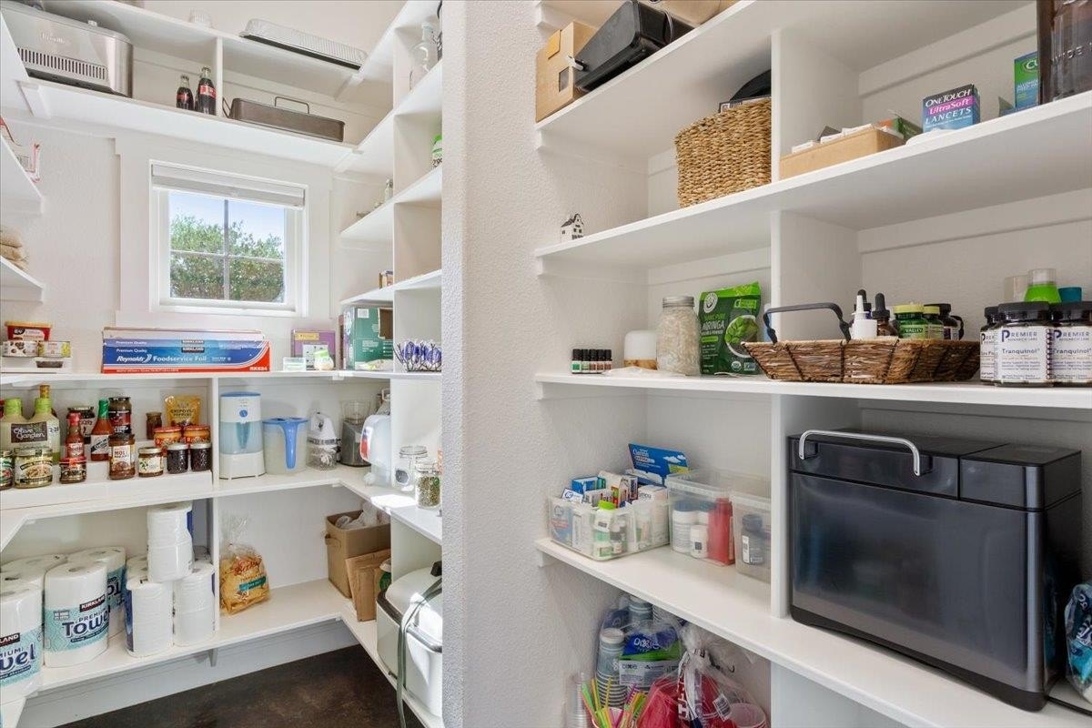 Georgetown, Texas, 78628, United States, 3 Bedrooms Bedrooms, ,3 BathroomsBathrooms,Residential,For Sale,1978872