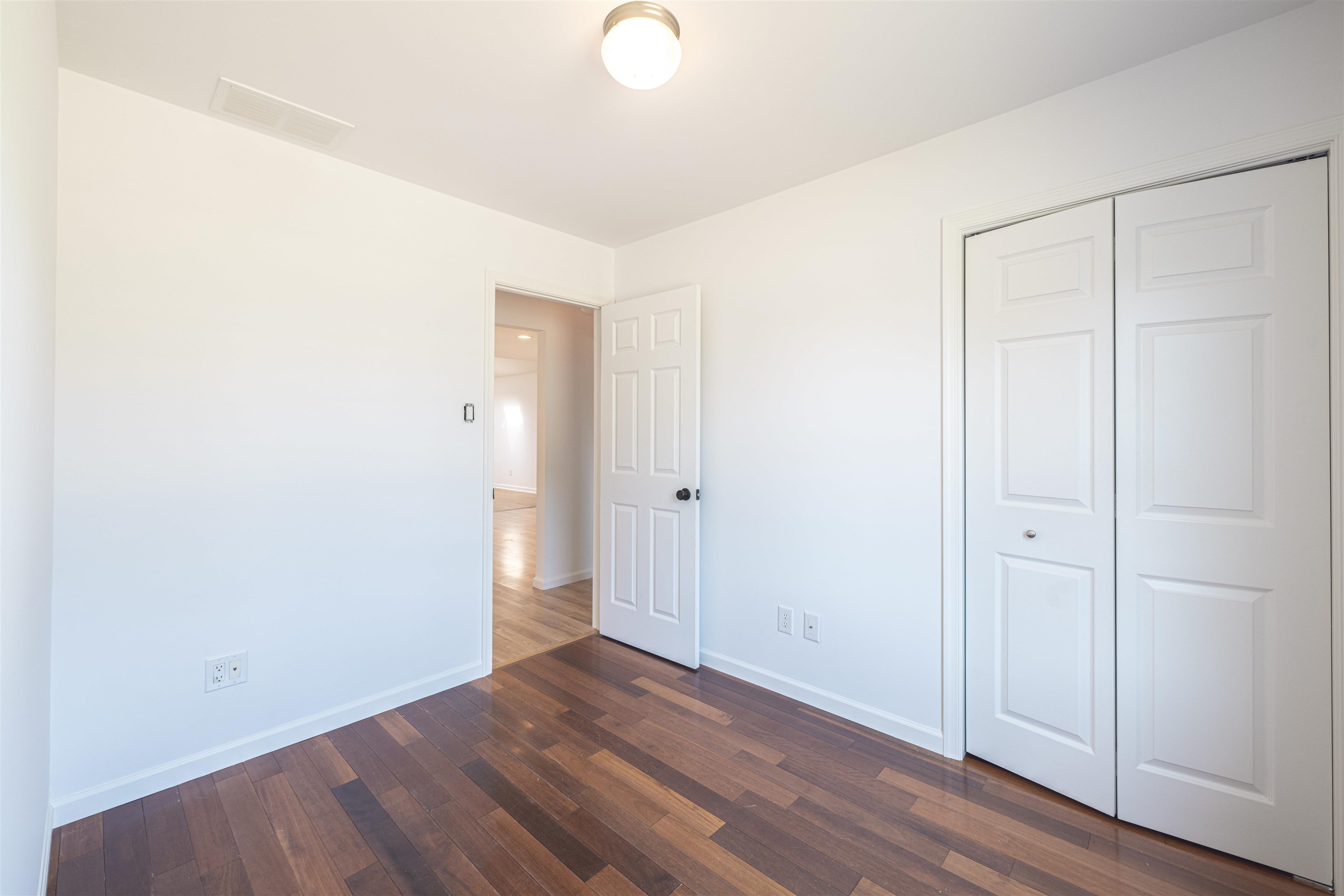 Lower Township, New Jersey, 08204, United States, 4 Bedrooms Bedrooms, ,2 BathroomsBathrooms,Residential,For Sale,1933494