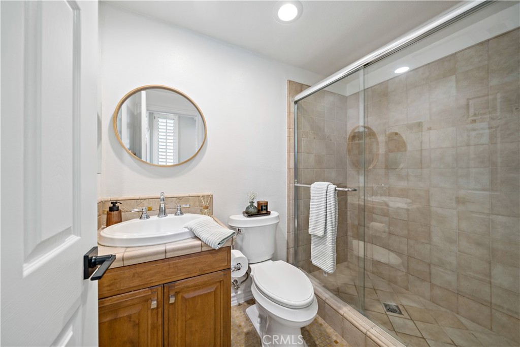 Ladera Ranch, California, 92694, United States, 4 Bedrooms Bedrooms, ,3 BathroomsBathrooms,Residential,For Sale,2000318