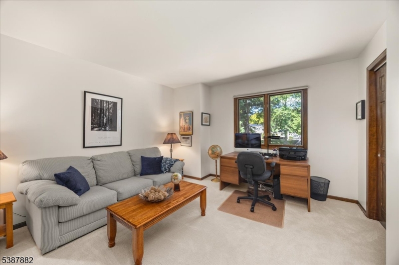 Clinton Twp., New Jersey, 08801, United States, 4 Bedrooms Bedrooms, ,3 BathroomsBathrooms,Residential,For Sale,1988137