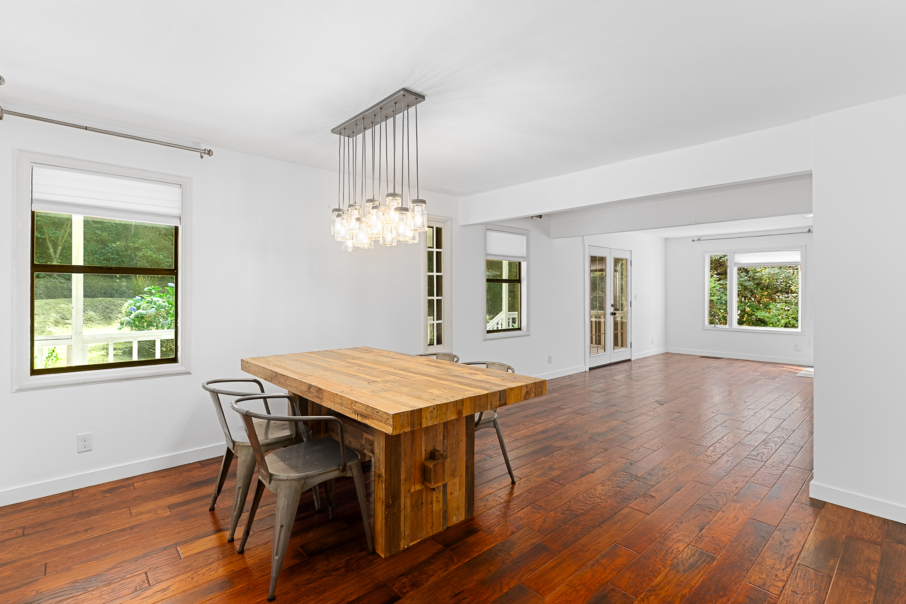  6391 NE Tolo Rd, Bainbridge Island, WA 98110 - 物件實景