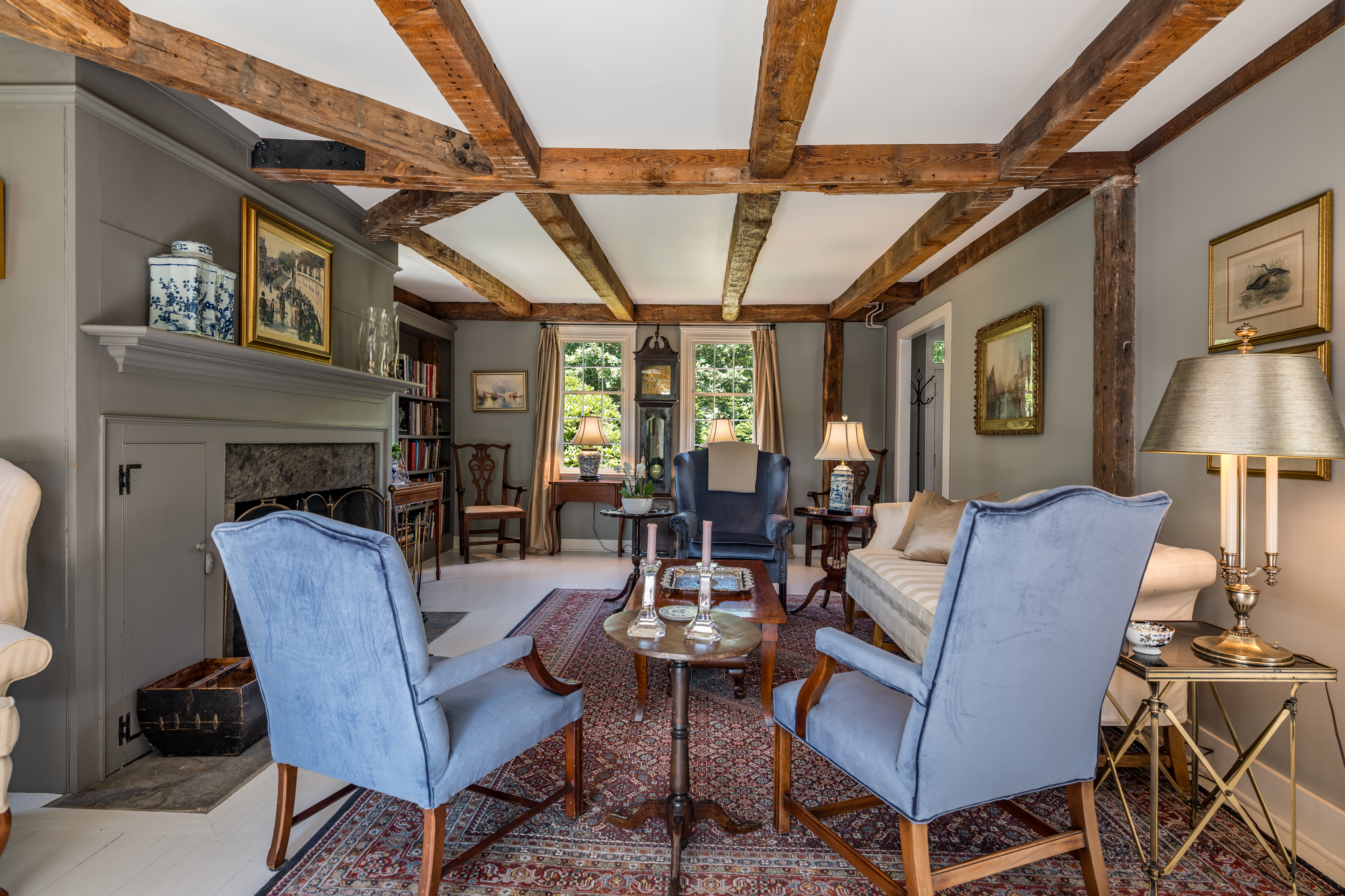  An Extraordinary Pocket Estate Within Walking Distance to Village - 物件實景
