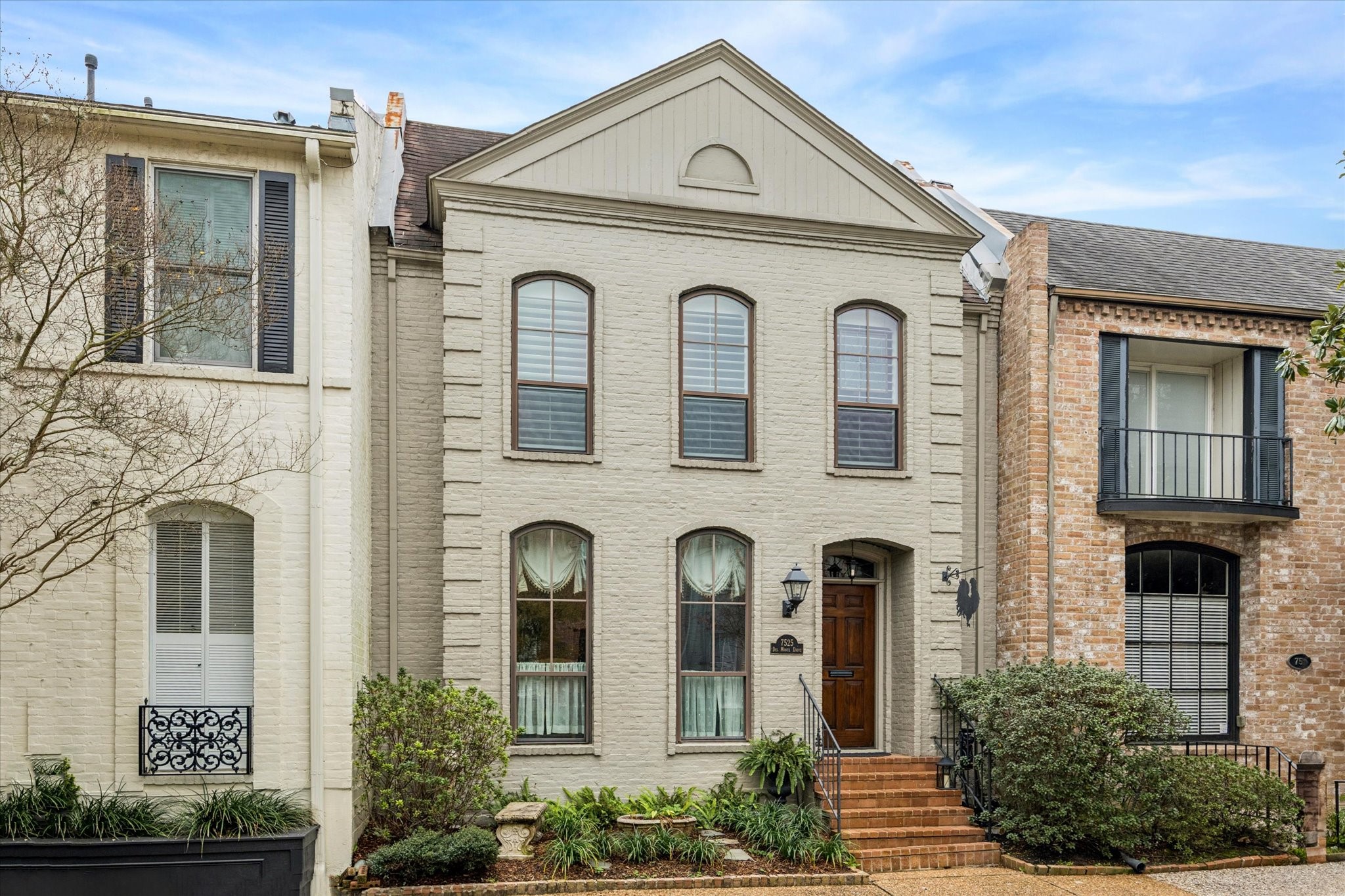  7525 Del Monte Drive - 物件實景