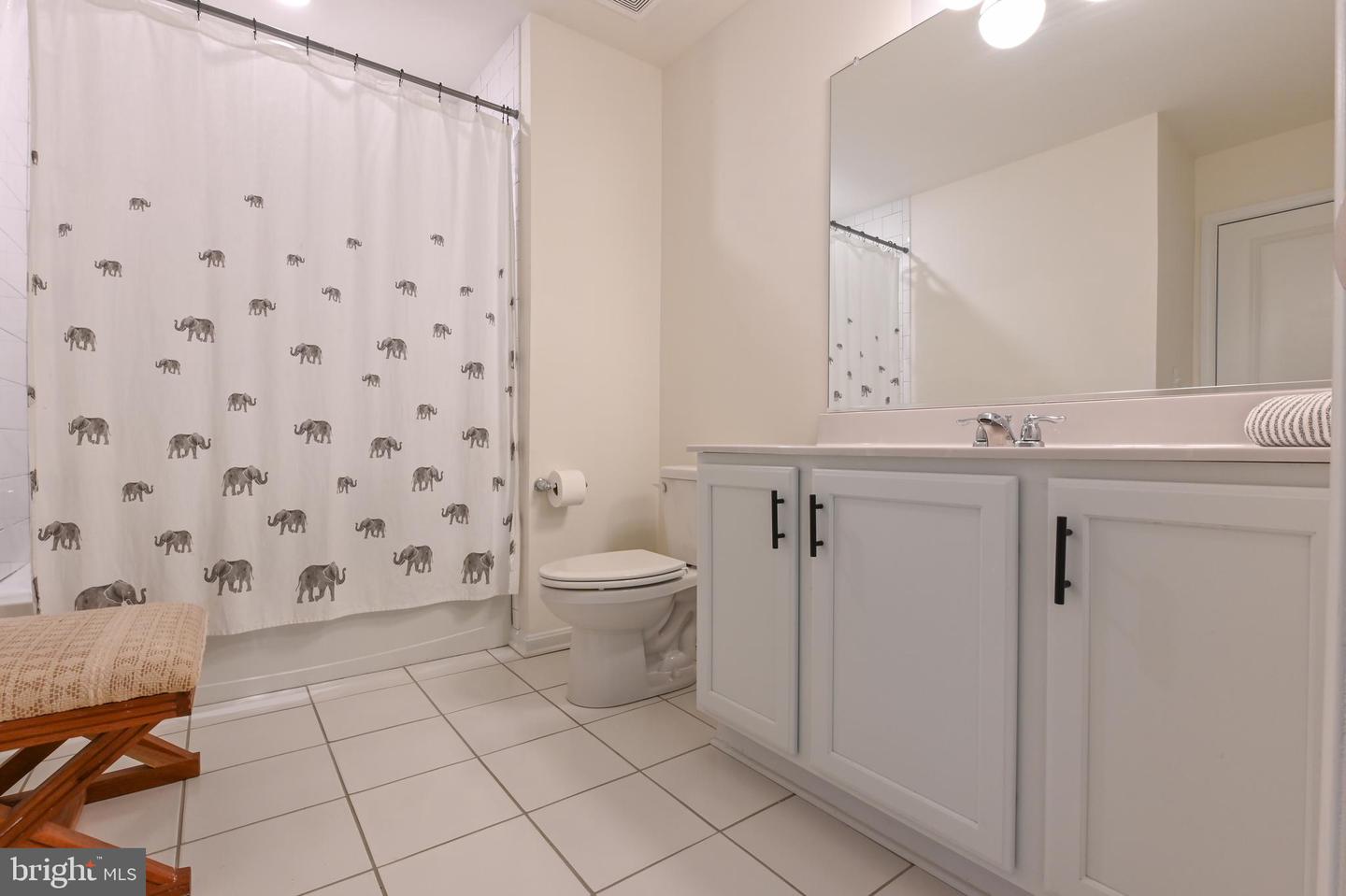 Tilghman, Maryland, 21671, United States, 5 Bedrooms Bedrooms, ,4 BathroomsBathrooms,Residential,For Sale,1753094