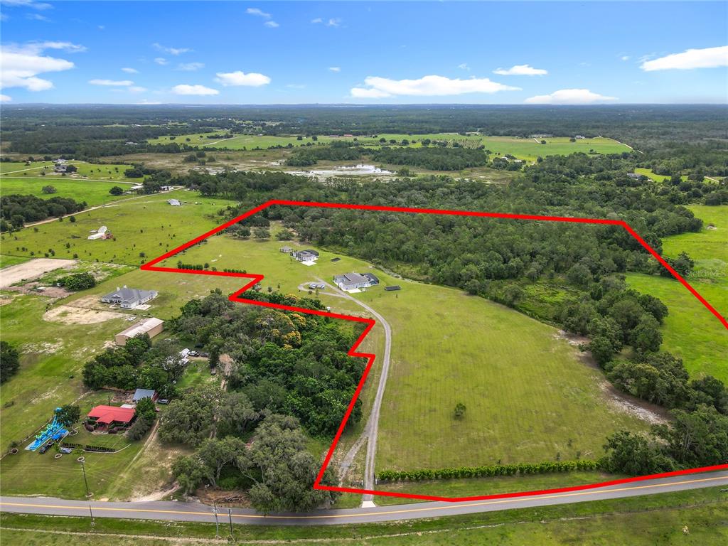 Groveland, Florida, 34736, United States, 5 Bedrooms Bedrooms, ,7 BathroomsBathrooms,Residential,For Sale,1906633