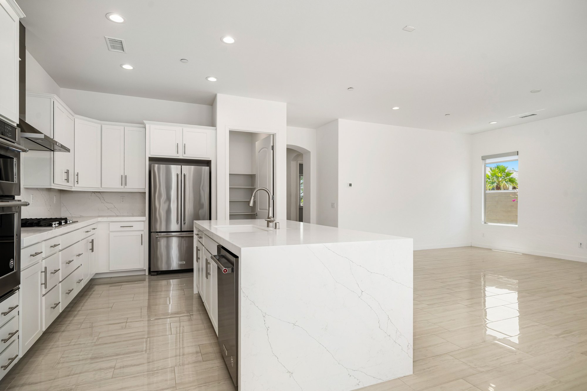  Panoramic Mountain Views on Elevated Premium Lot - 物件實景