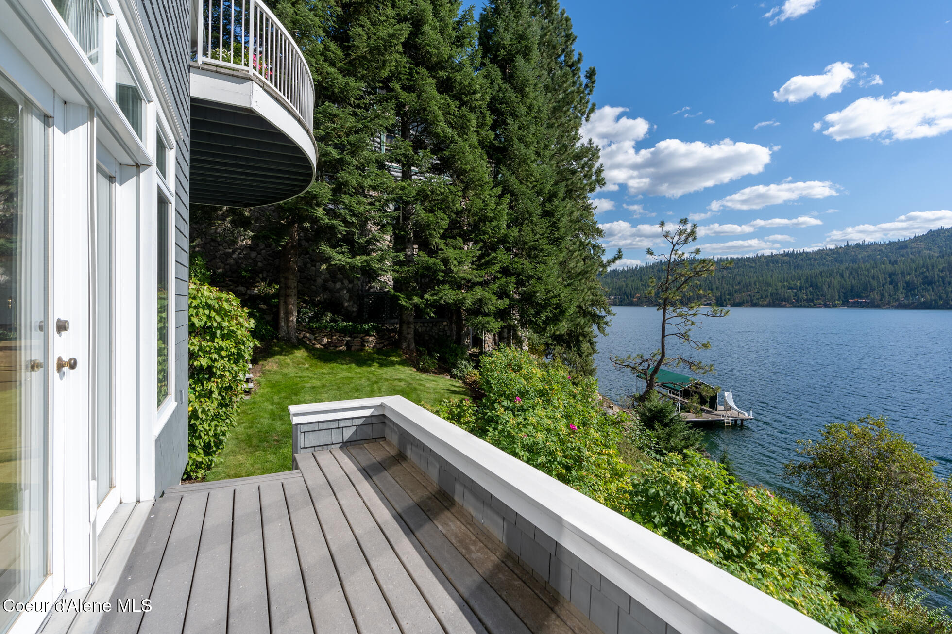 Coeur d'Alene, Idaho, 83814, United States, 4 Bedrooms Bedrooms, ,5 BathroomsBathrooms,Residential,For Sale,1864122