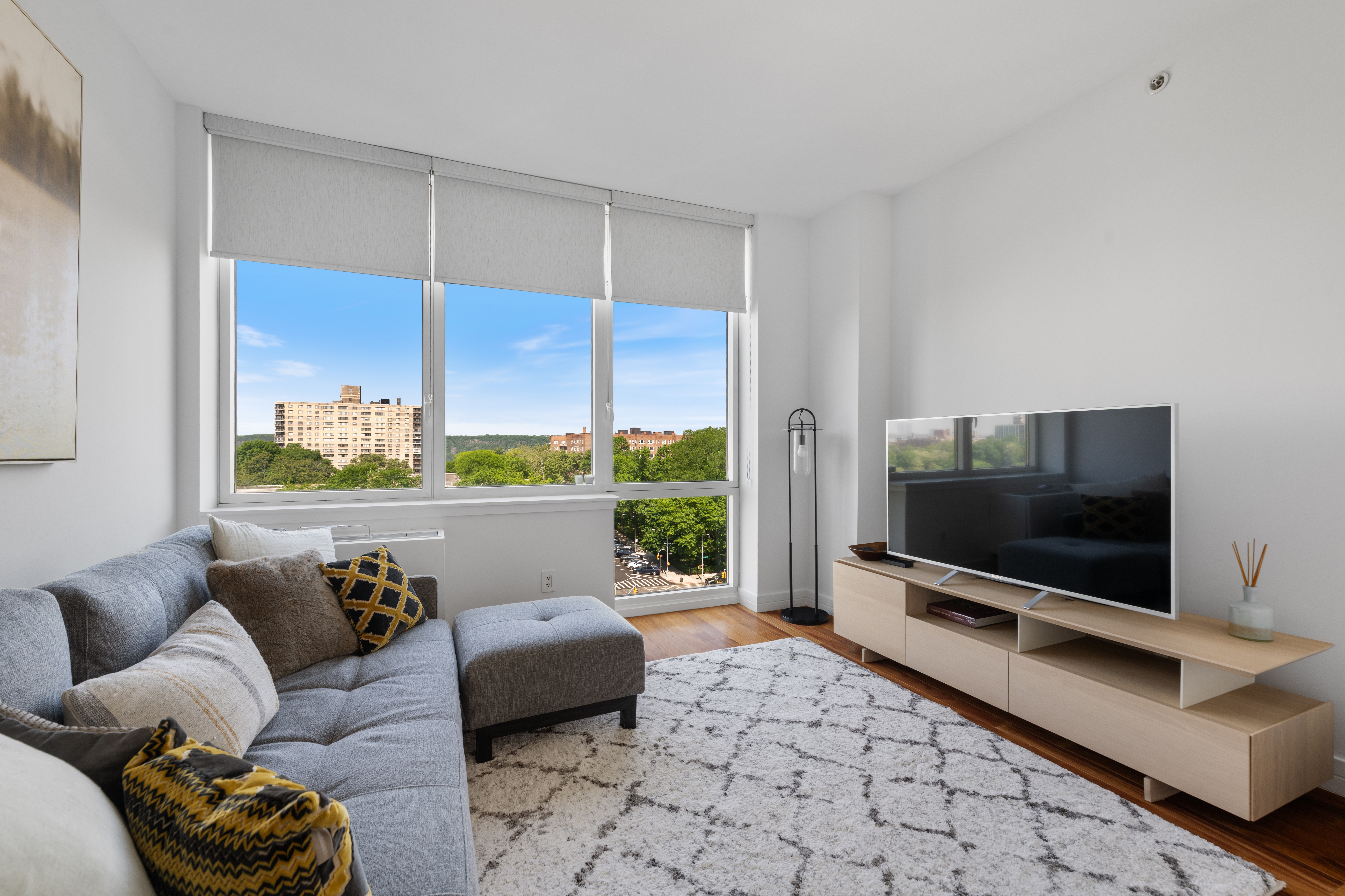  640 W 237th Street - 物件實景