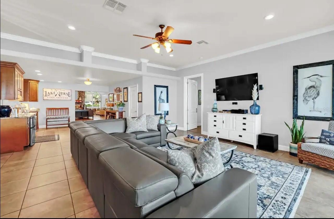 514 HILLSIDE DRIVE, AUBURNDALE, Florida, 33823, United States, 5 Bedrooms Bedrooms, ,5 BathroomsBathrooms,Residential,For Sale,514 HILLSIDE DRIVE,1426912