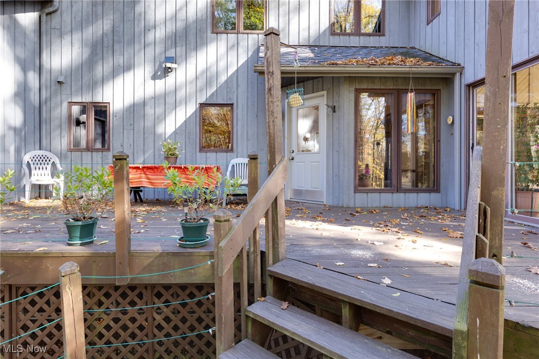 Aurora, Ohio, 44202, United States, 4 Bedrooms Bedrooms, ,3 BathroomsBathrooms,Residential,For Sale,1988003