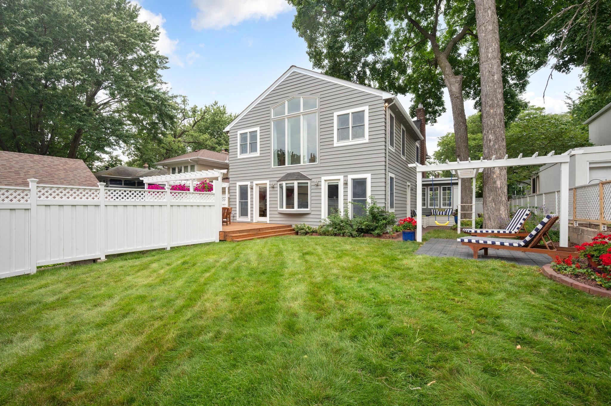 Saint Paul, Minnesota, 55105, United States, 4 Bedrooms Bedrooms, ,2 BathroomsBathrooms,Residential,For Sale,1919554