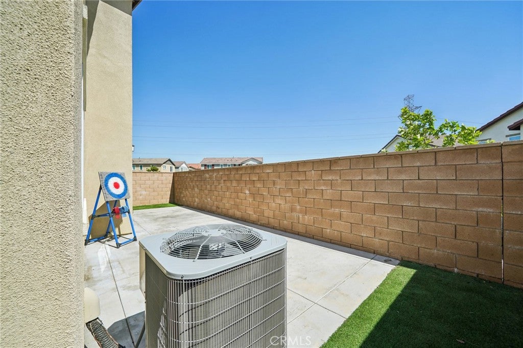 Fontana, California, 92336, United States, 3 Bedrooms Bedrooms, ,3 BathroomsBathrooms,Residential,For Sale,1828389