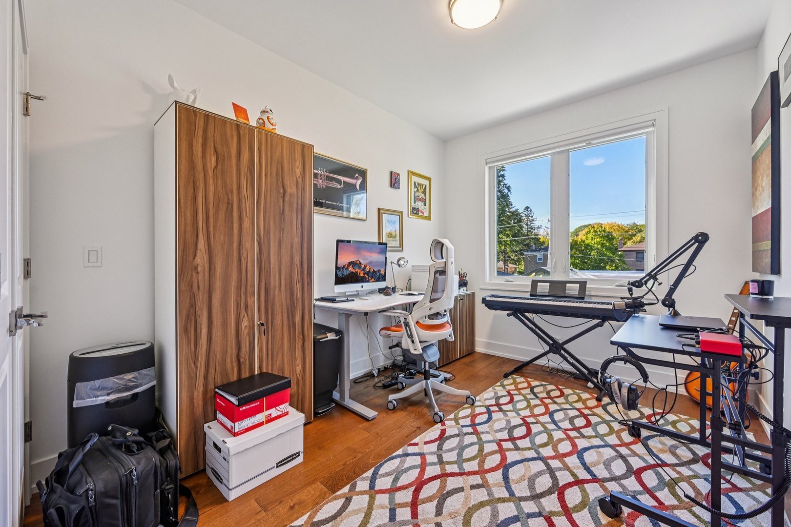 Evanston, Illinois, 60202, United States, 4 Bedrooms Bedrooms, ,3 BathroomsBathrooms,Residential,For Sale,1991957