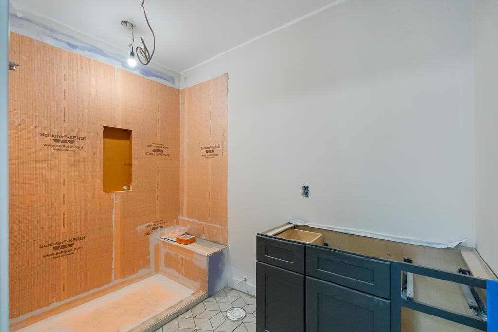 Harbor Springs, Michigan, 49740, United States, 3 Bedrooms Bedrooms, ,2 BathroomsBathrooms,Residential,For Sale,1818428