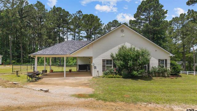 Lindale, Texas, 75771, United States, 3 Bedrooms Bedrooms, ,2 BathroomsBathrooms,Residential,For Sale,2019354