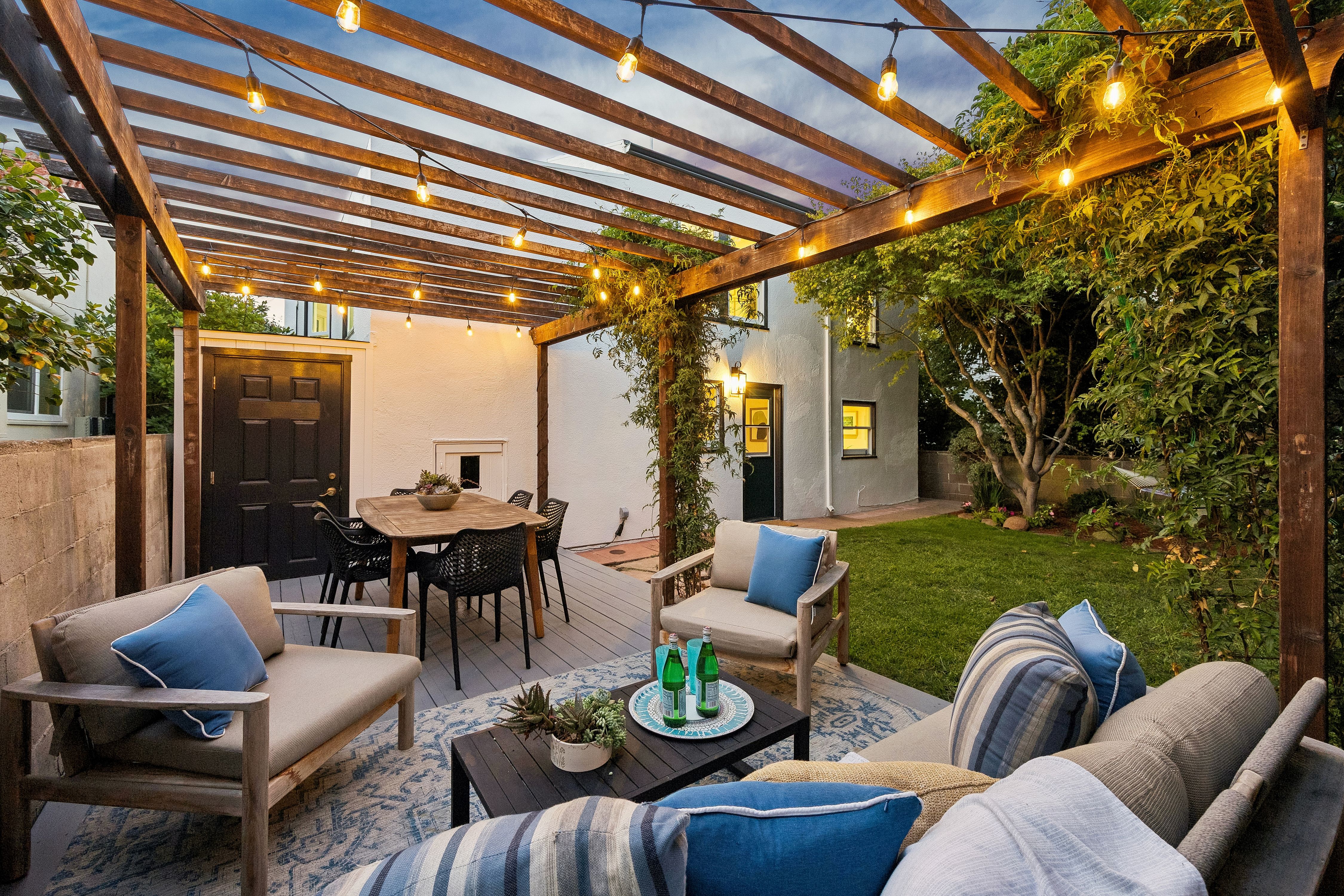  Mediterranean Elegance Meets Walker’s Paradise in North Berkeley - 物件實景