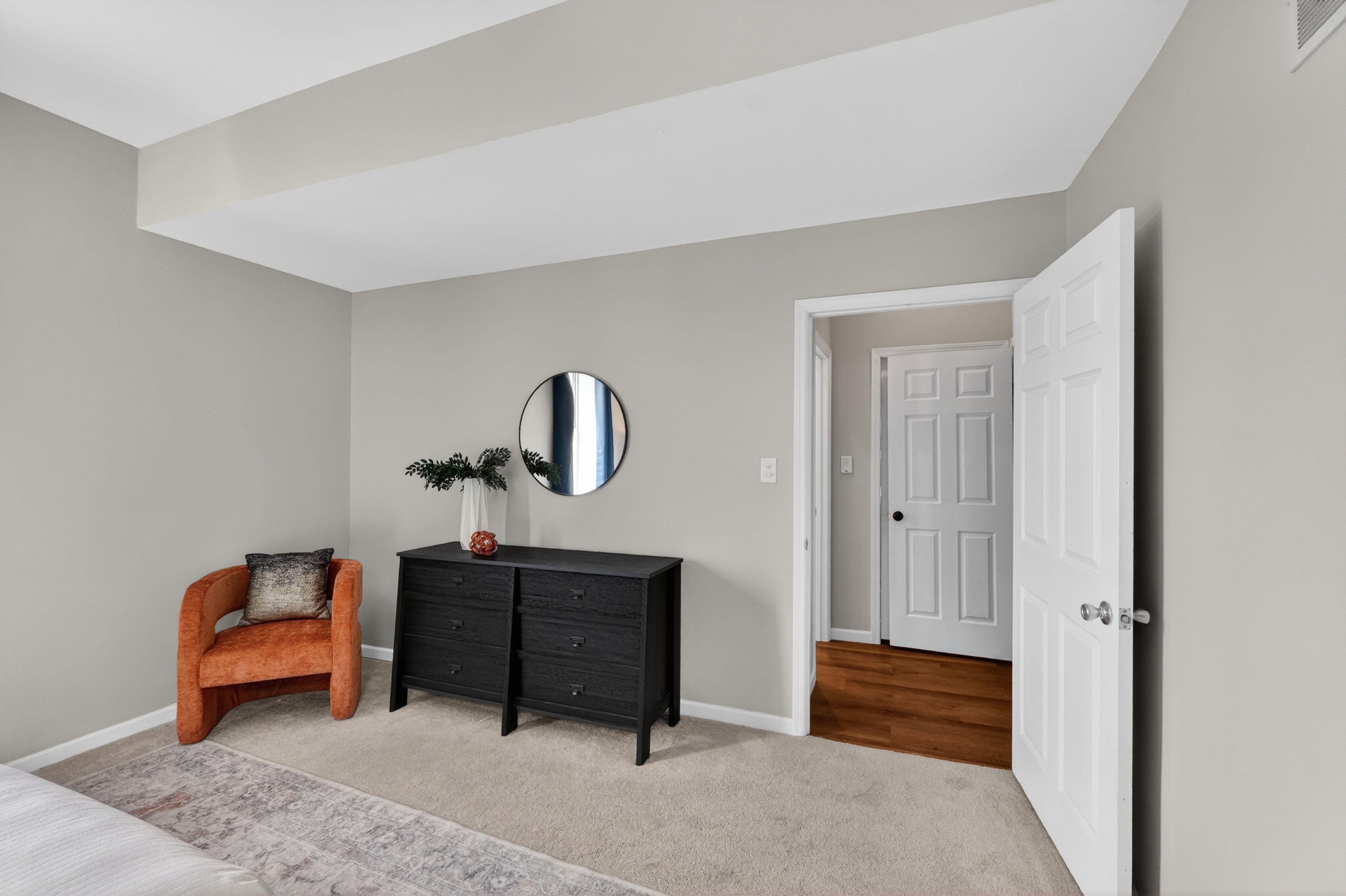  Beautifully updated, inviting home - 物件實景