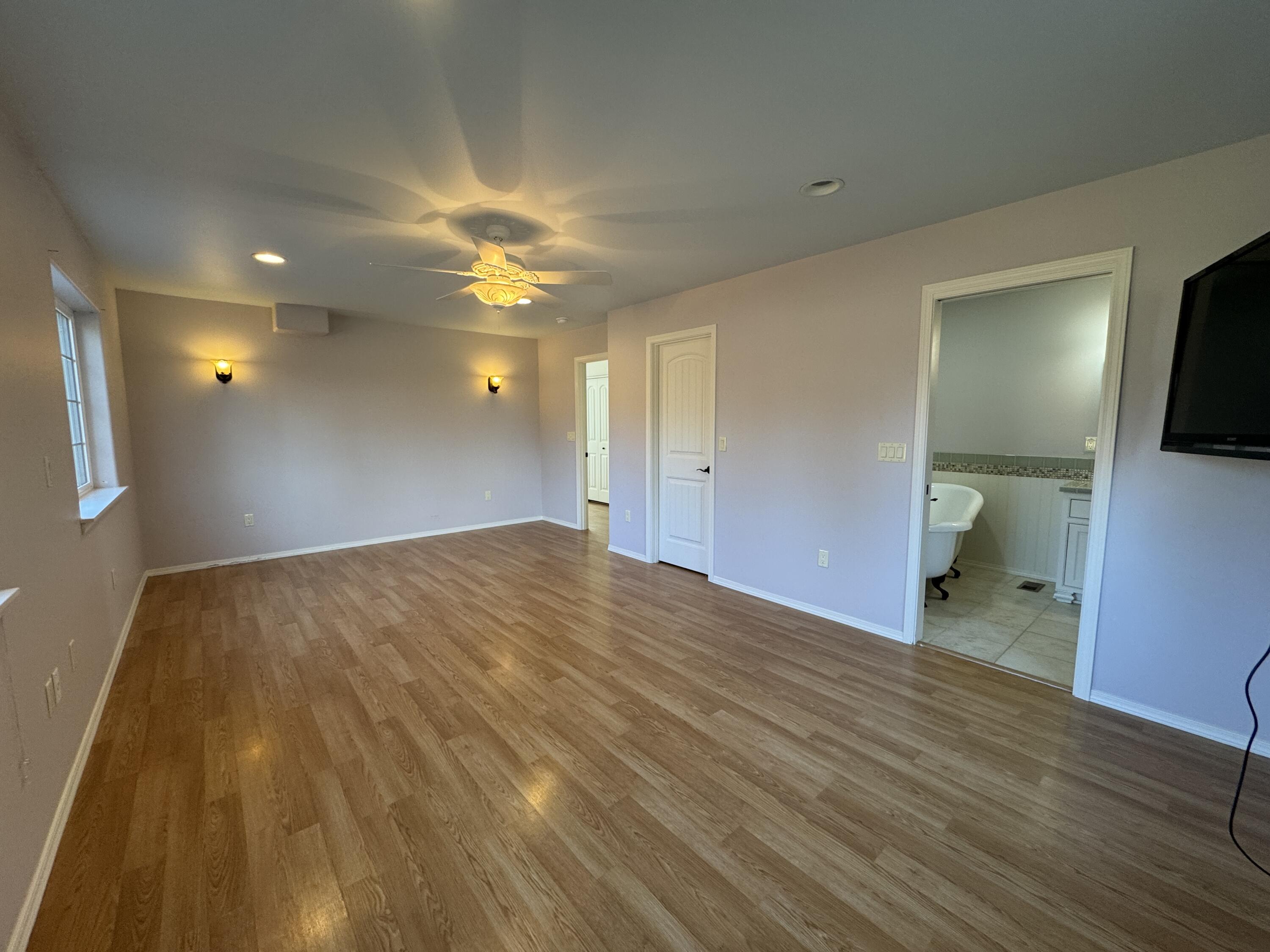 Terrebonne, Oregon, 97760, United States, 3 Bedrooms Bedrooms, ,2 BathroomsBathrooms,Residential,For Sale,2009315