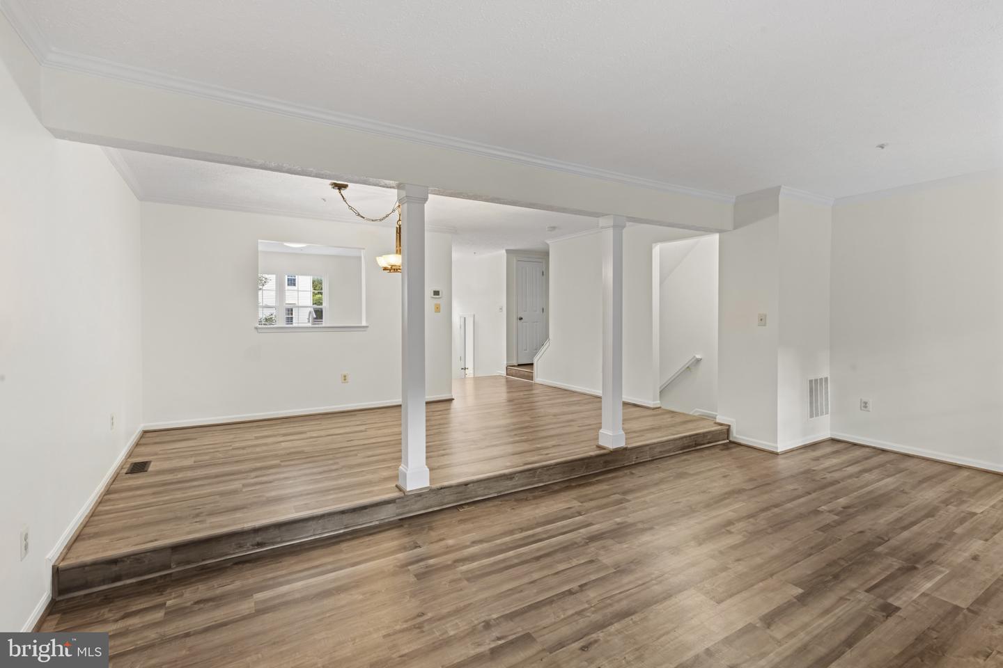 Crofton, Maryland, 21114, United States, 3 Bedrooms Bedrooms, ,4 BathroomsBathrooms,Residential,For Sale,1989271