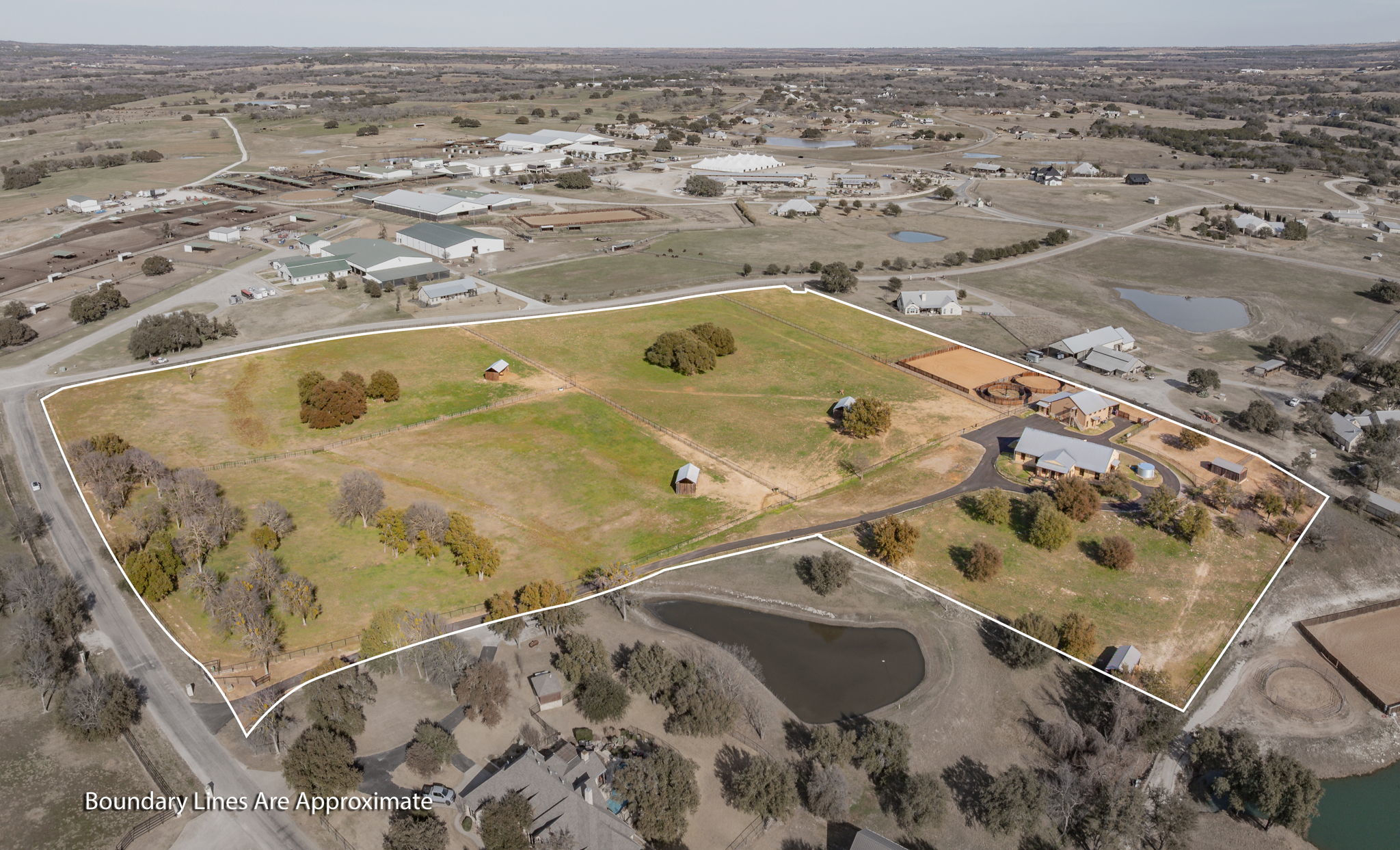  221 Silver Spur, Weatherford, TX, 76087 - 物件實景