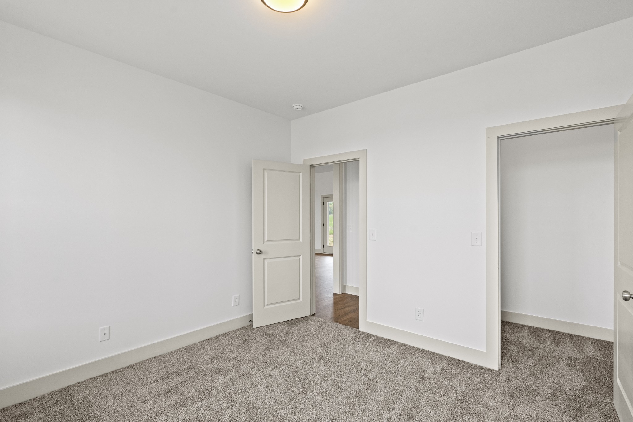 White House, Tennessee, 37188, United States, 3 Bedrooms Bedrooms, ,2 BathroomsBathrooms,Residential,For Sale,1855849