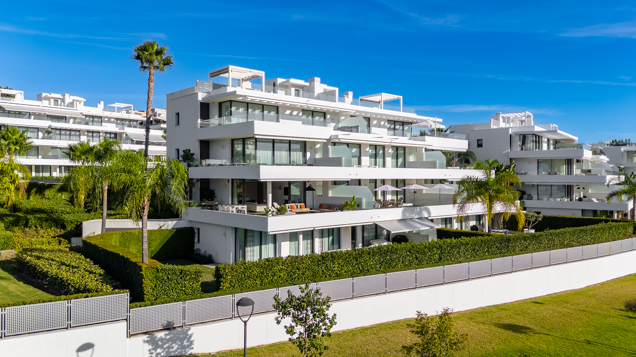  Elegant apartment with expansive terrace in Cataleya, The New Golden Mile - 物件實景