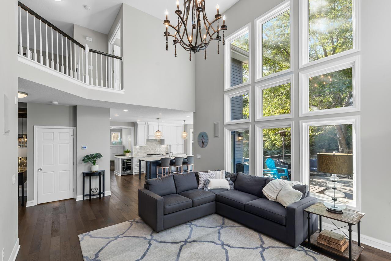 Chanhassen, Minnesota, 55317, United States, 4 Bedrooms Bedrooms, ,2 BathroomsBathrooms,Residential,For Sale,1987932