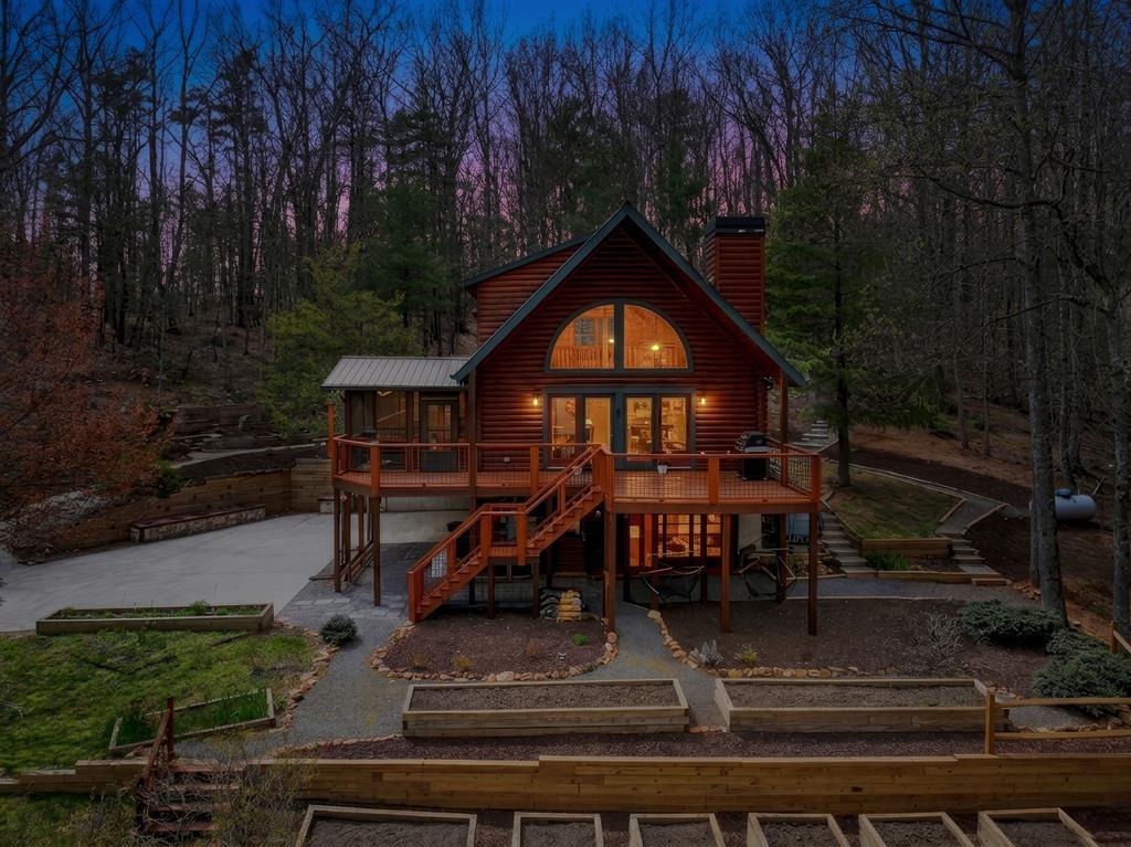 Ellijay, Georgia, 30536, United States, 2 Bedrooms Bedrooms, ,3 BathroomsBathrooms,Residential,For Sale,2034999