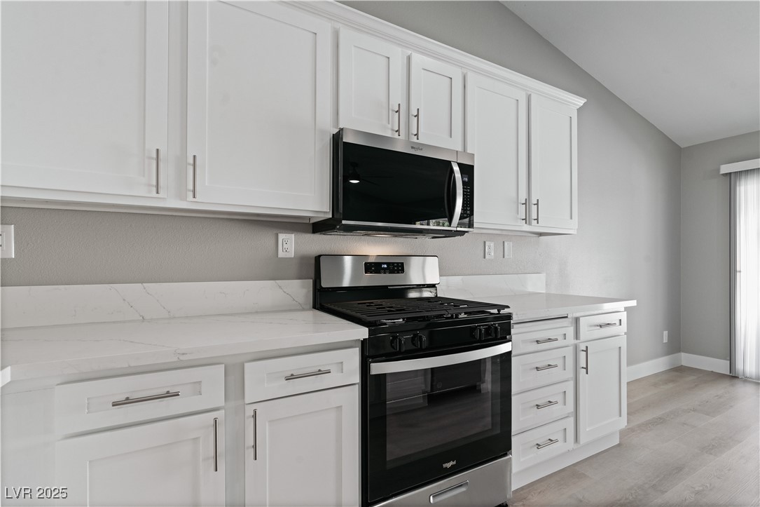 North Las Vegas, Nevada, 89031, United States, 4 Bedrooms Bedrooms, ,2 BathroomsBathrooms,Residential,For Sale,1947196