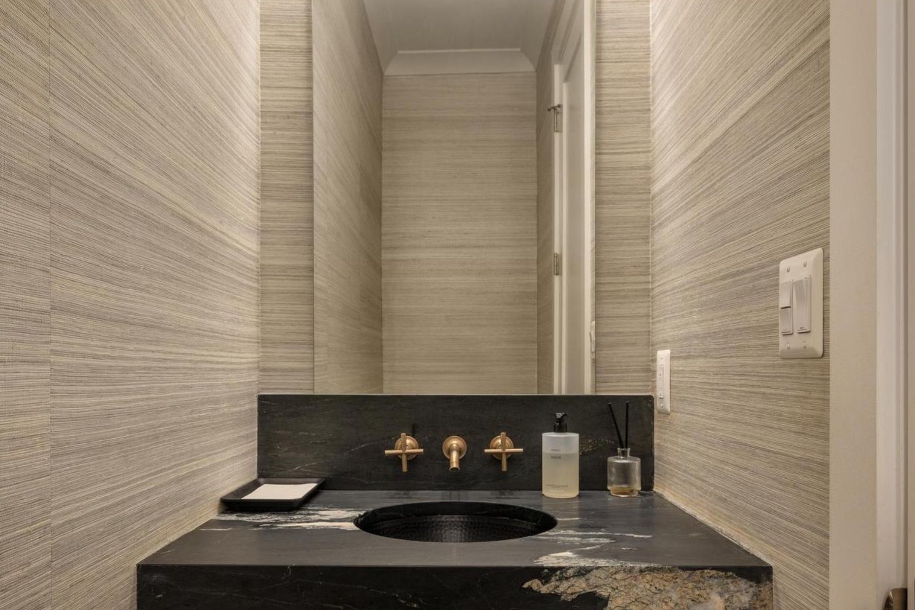  7208 Ridgewood Avenue, Chevy Chase, MD, 20815 - 物件實景