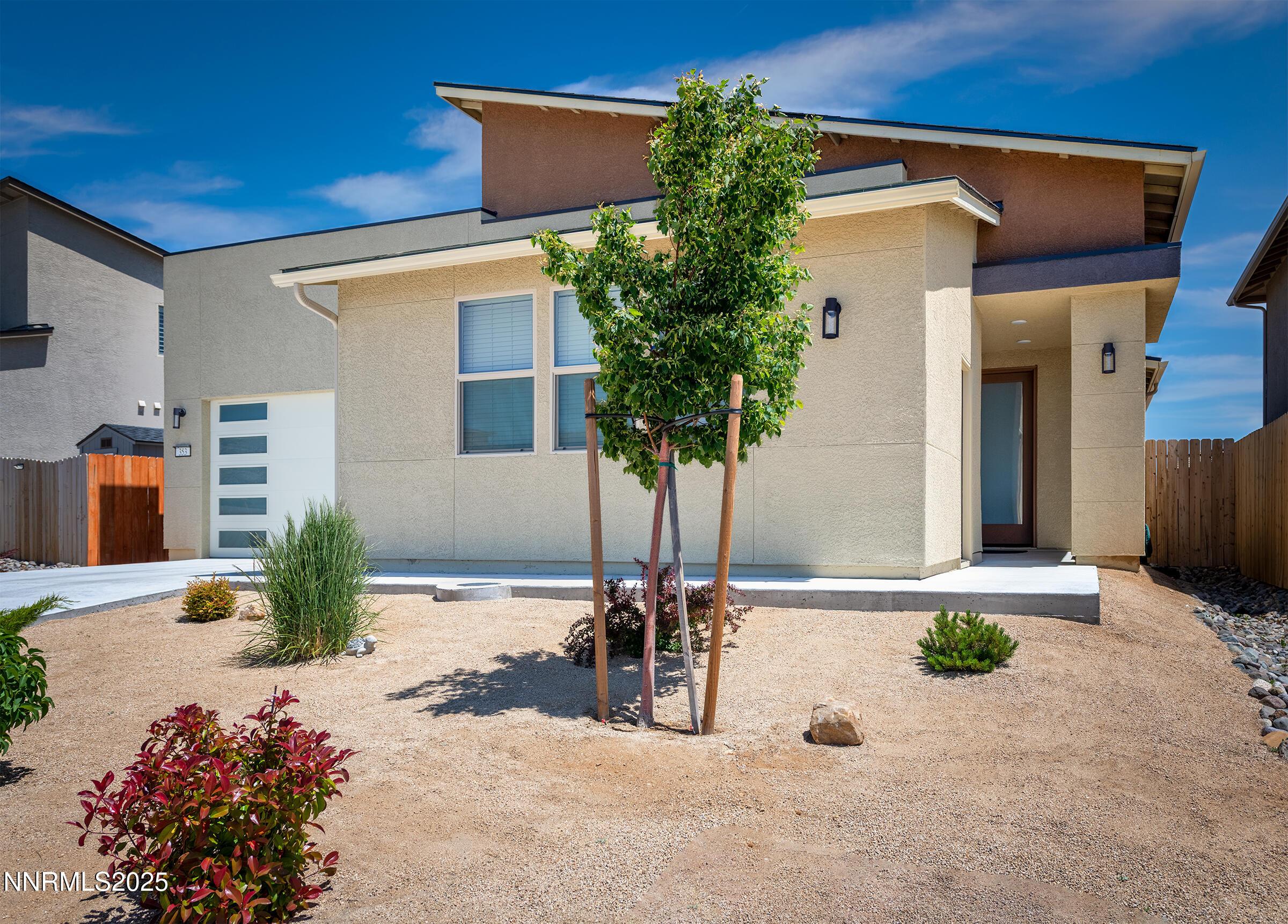 Carson City, Nevada, 89705, United States, ,Residential,For Sale,1892642