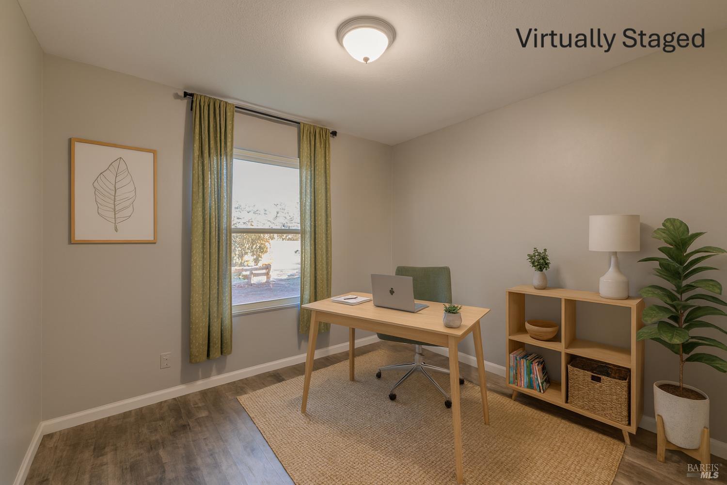 Rohnert Park, California, 94928, United States, 4 Bedrooms Bedrooms, ,2 BathroomsBathrooms,Residential,For Sale,1974280