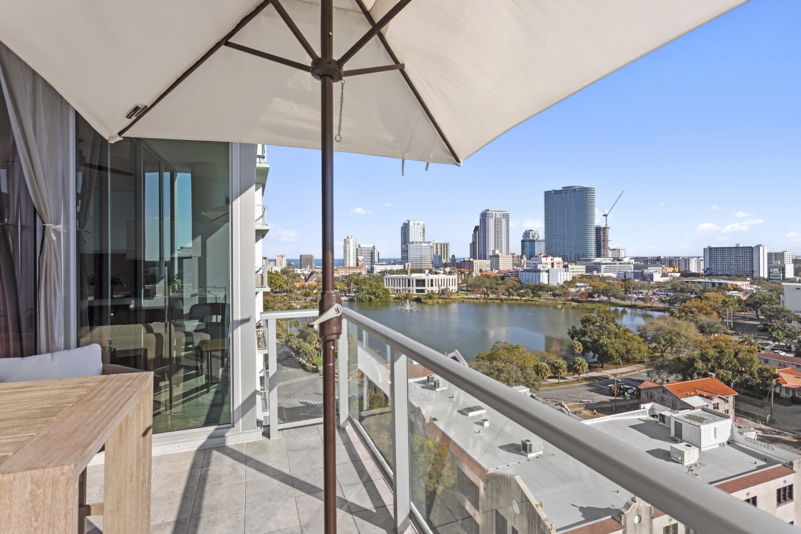 St Petersburg, Florida, 33701, United States, 3 Bedrooms Bedrooms, ,3 BathroomsBathrooms,Residential,For Sale,2018618