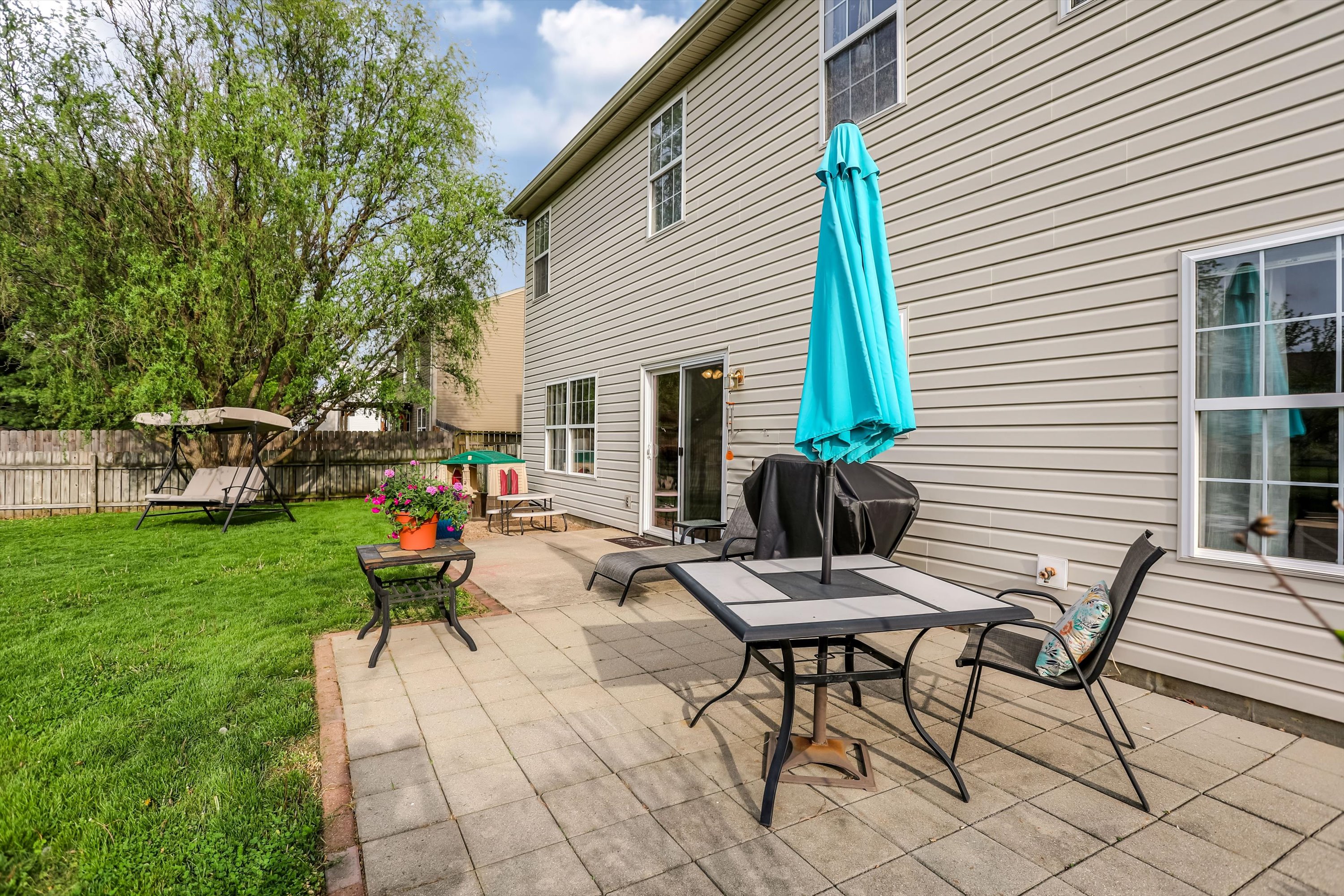  Fresh & Updated 4 Bedroom Avon Home - 物件實景