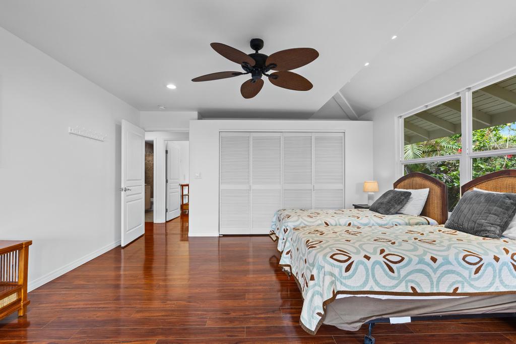 Kailua-Kona, Hawaii, 96740, United States, 4 Bedrooms Bedrooms, ,4 BathroomsBathrooms,Residential,For Sale,1836810